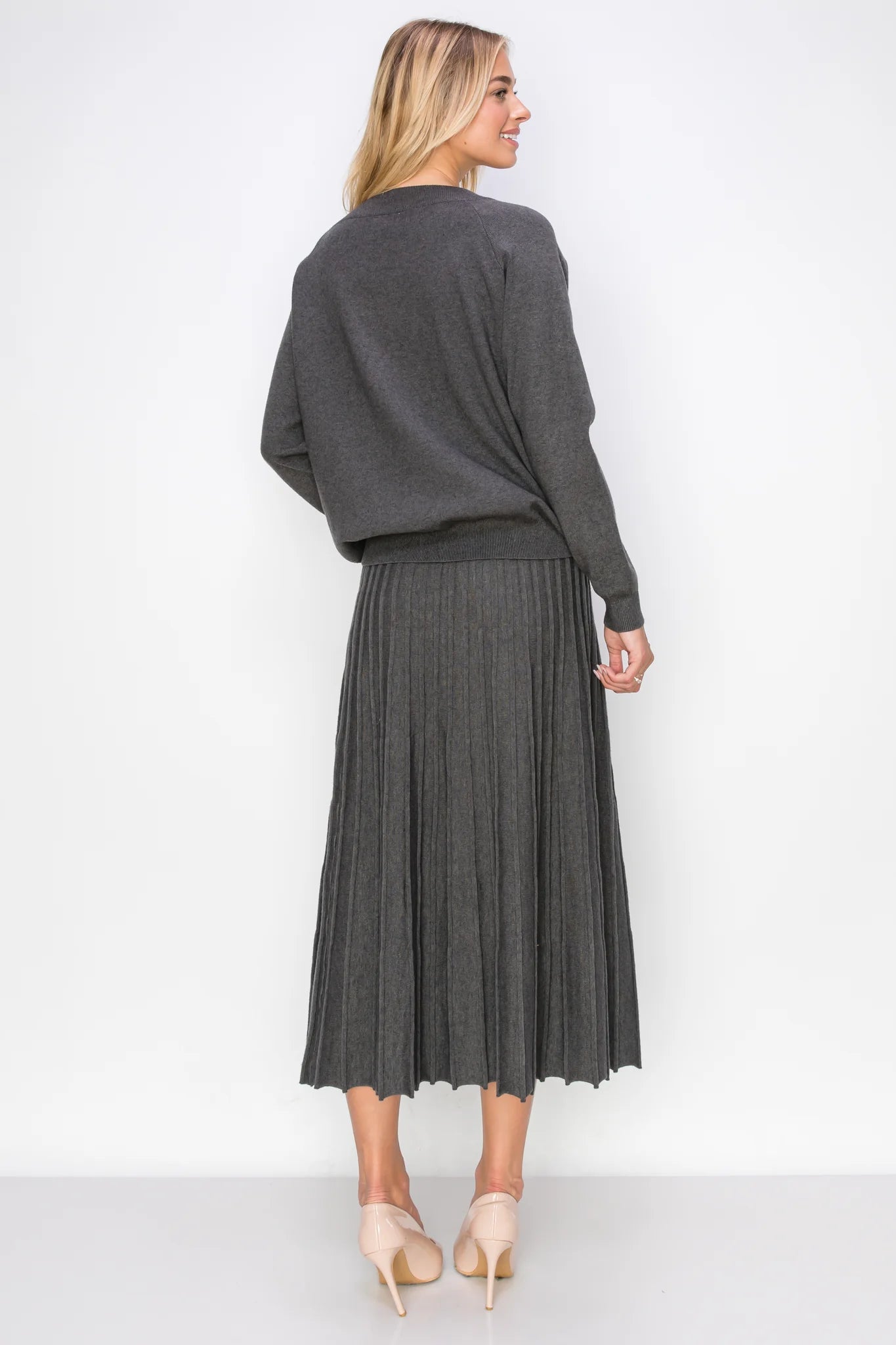 Sanaa Knitted Ribbed Skirt - Charcoal Midi Skirt JOH Apparel   