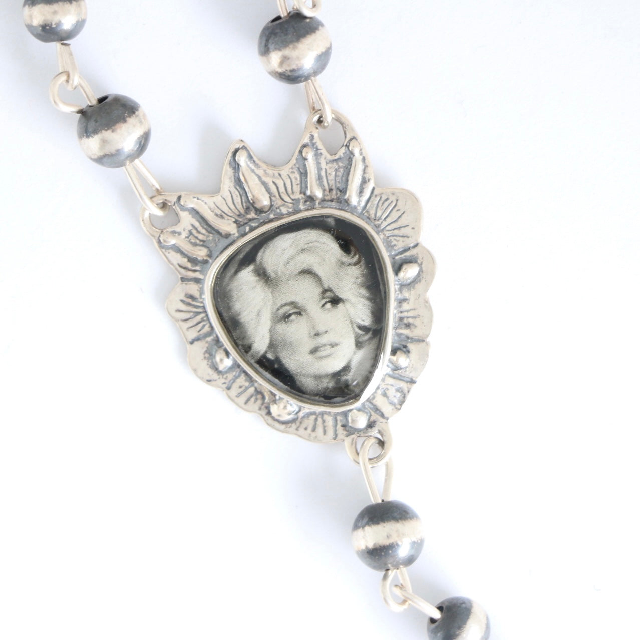 Dolly Parton Sacred Heart Rosary Necklace Necklaces Shoofly
