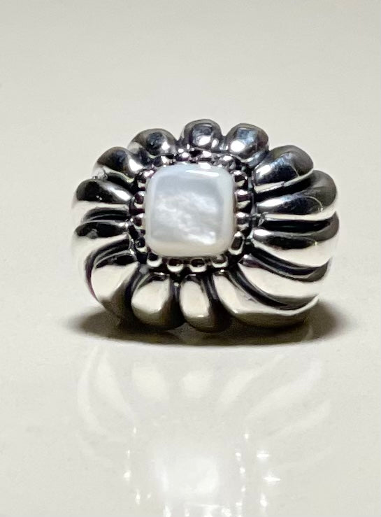 Worm Scalloped Shank Mother of Pearl Ring Rings Dian Malouf   