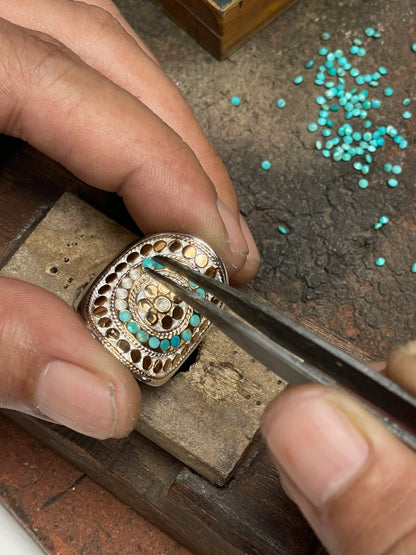 Flora Gold & Turquoise Saddle Ring - Size 9
