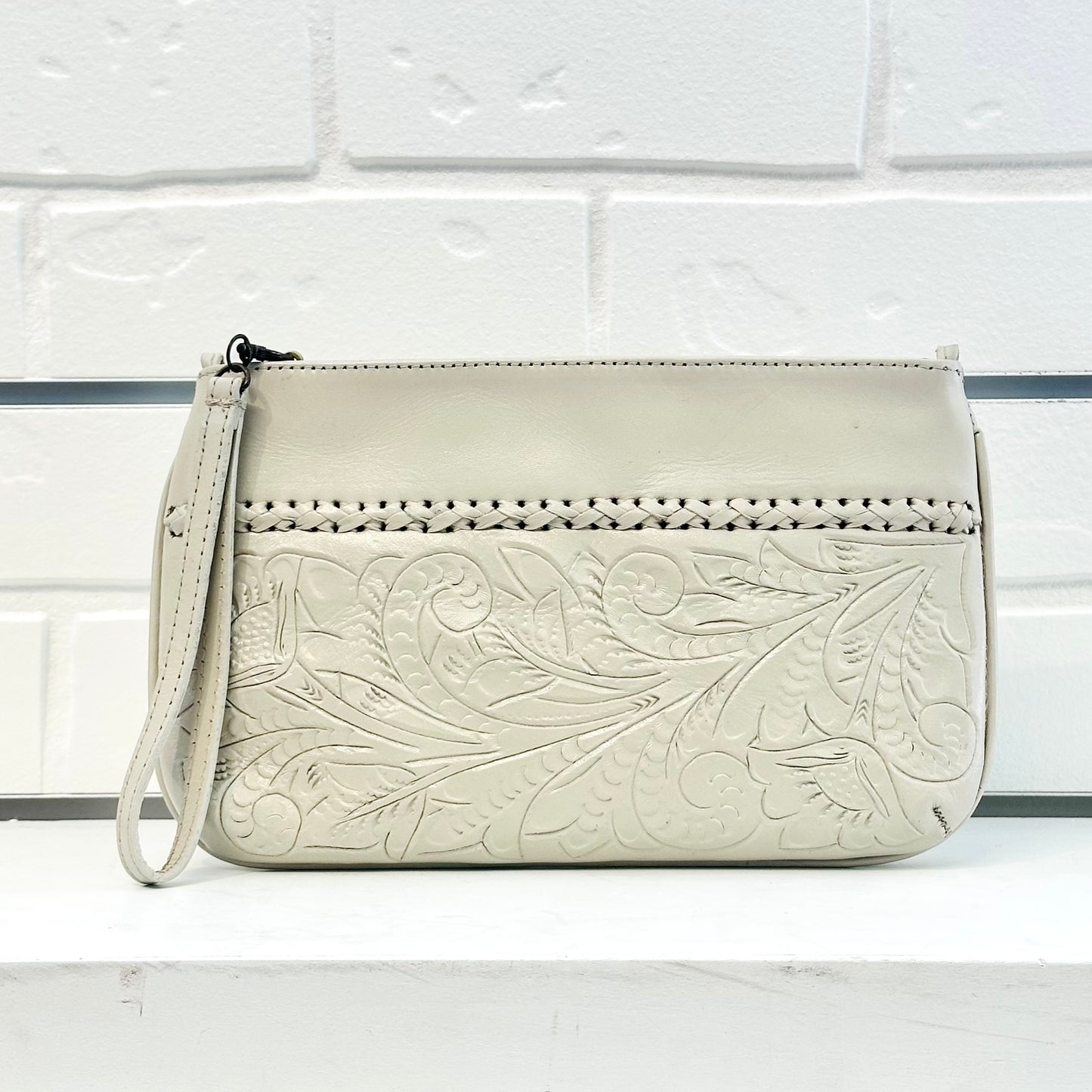 Daniela Hand-Tooled Leather Crossbody - Ivory Crossbodies Hide and Chic