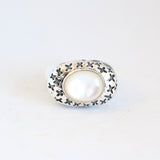 MOP X’s Bezel with Scalloped Shank Ring