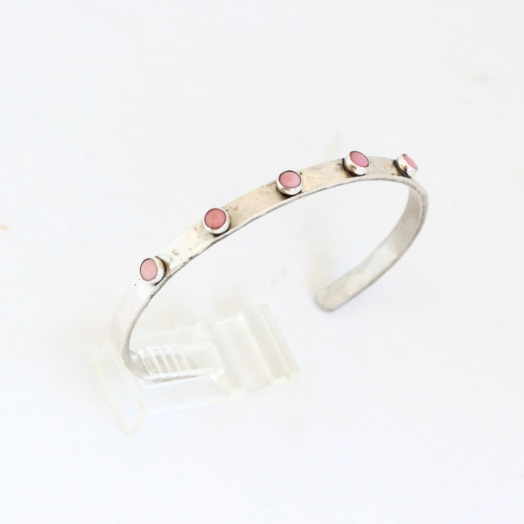 4MM 5 Pink Conch Cuff Cuffs Richard Schmidt