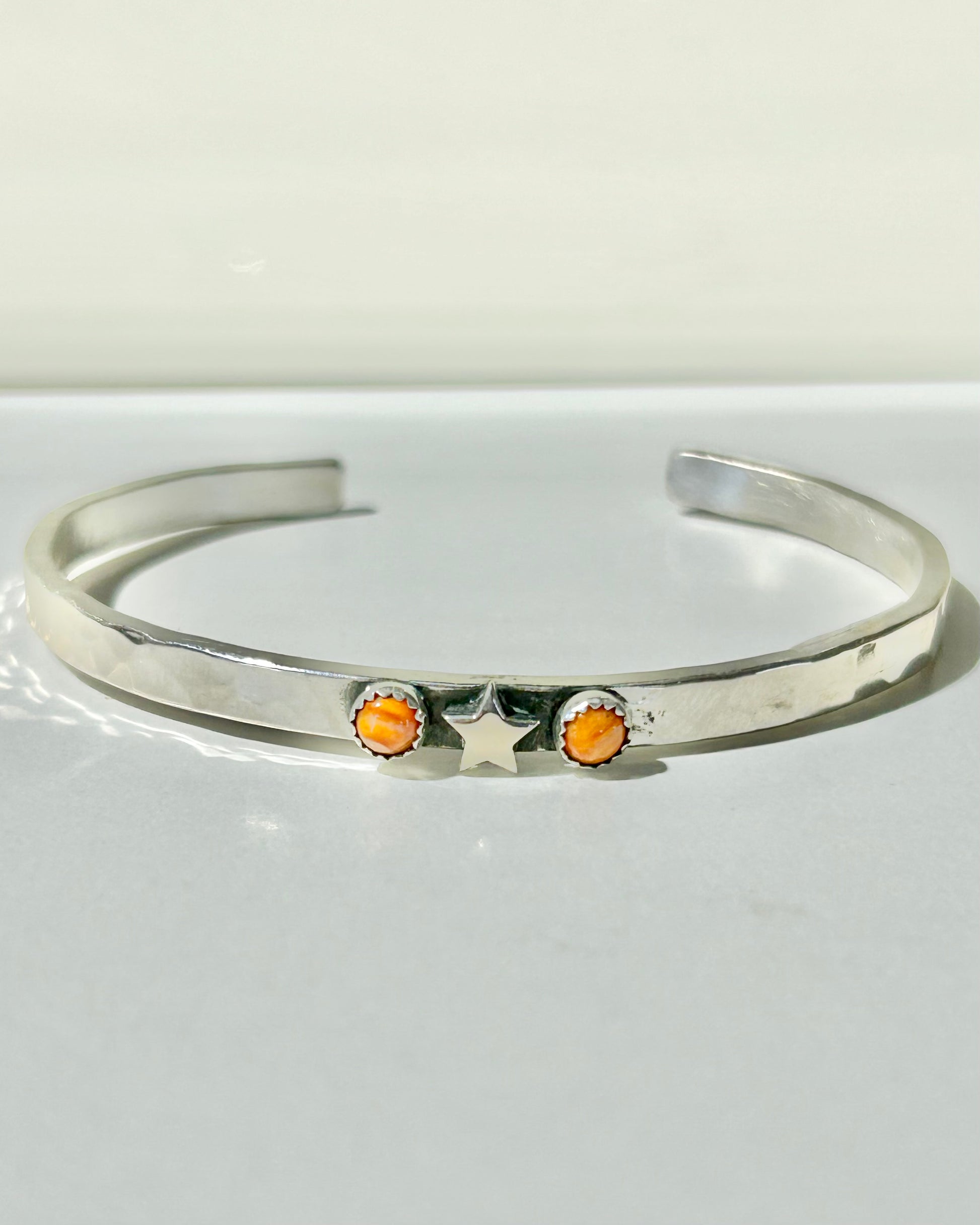 4mm Star with Spiney Oyster Cuff Cuffs Richard Schmidt