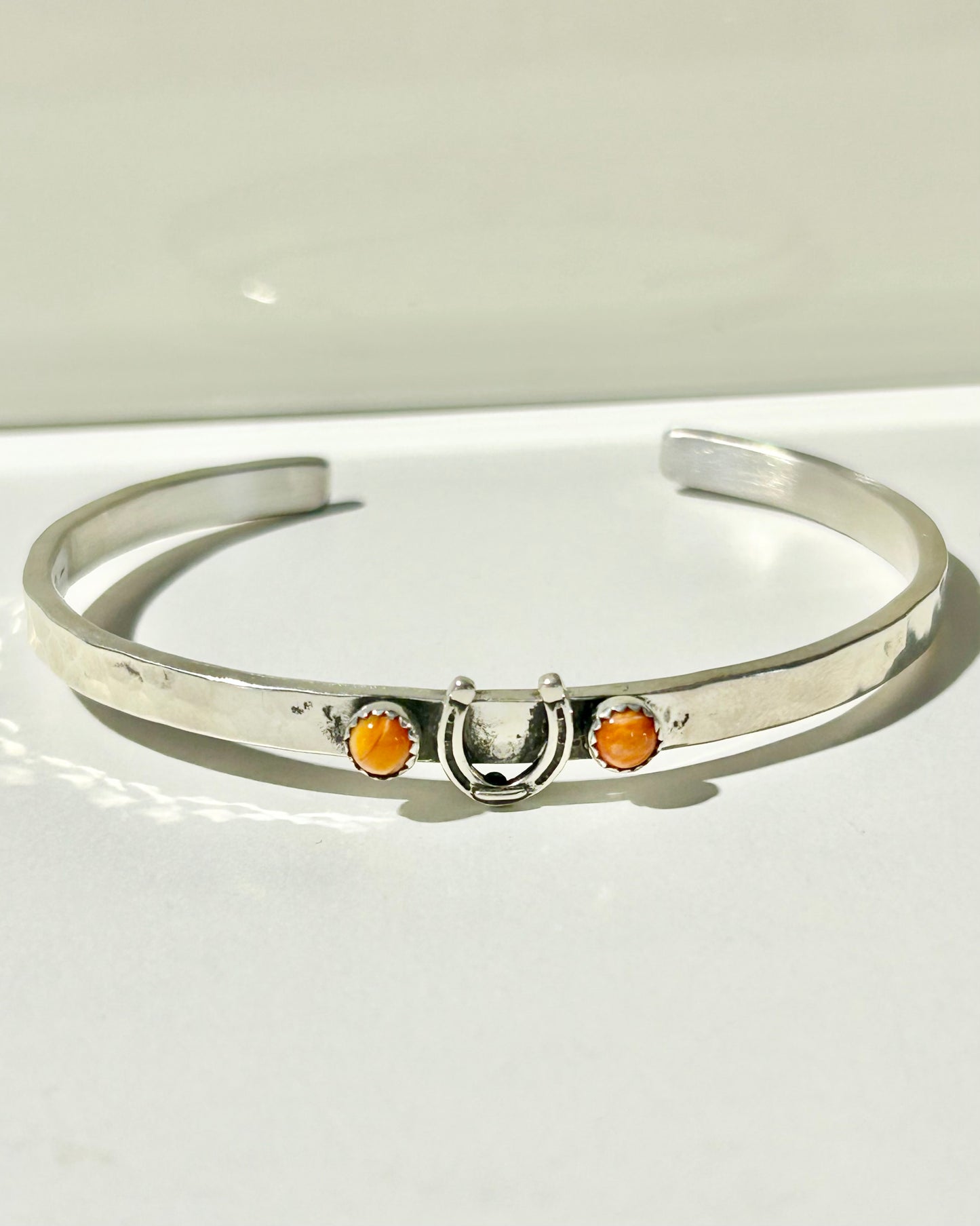 4mm Horseshoe with Spiney Oyster Cuff Cuffs Richard Schmidt