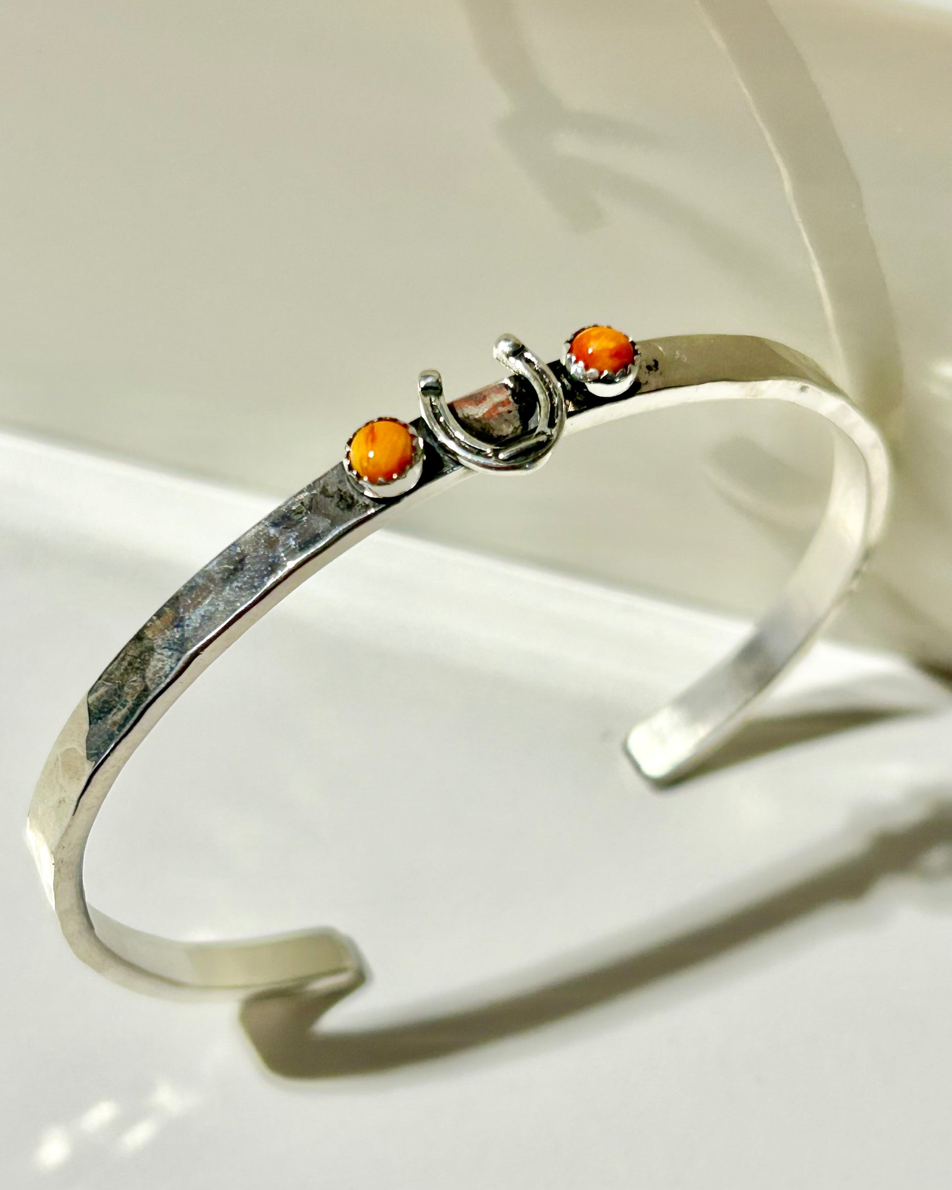 4mm Horseshoe with Spiney Oyster Cuff Cuffs Richard Schmidt