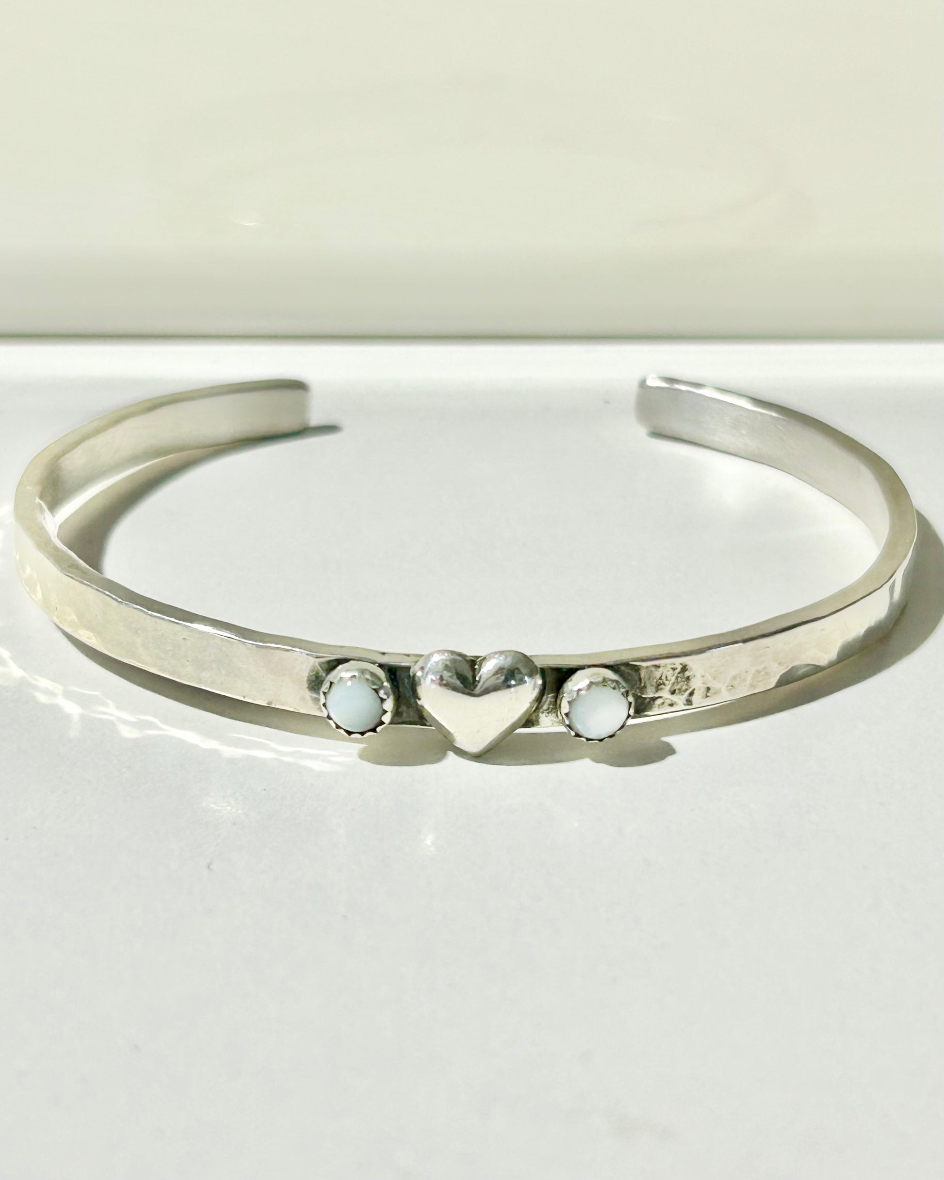 4mm Heart with Mother of Pearl Cuff Cuffs Richard Schmidt