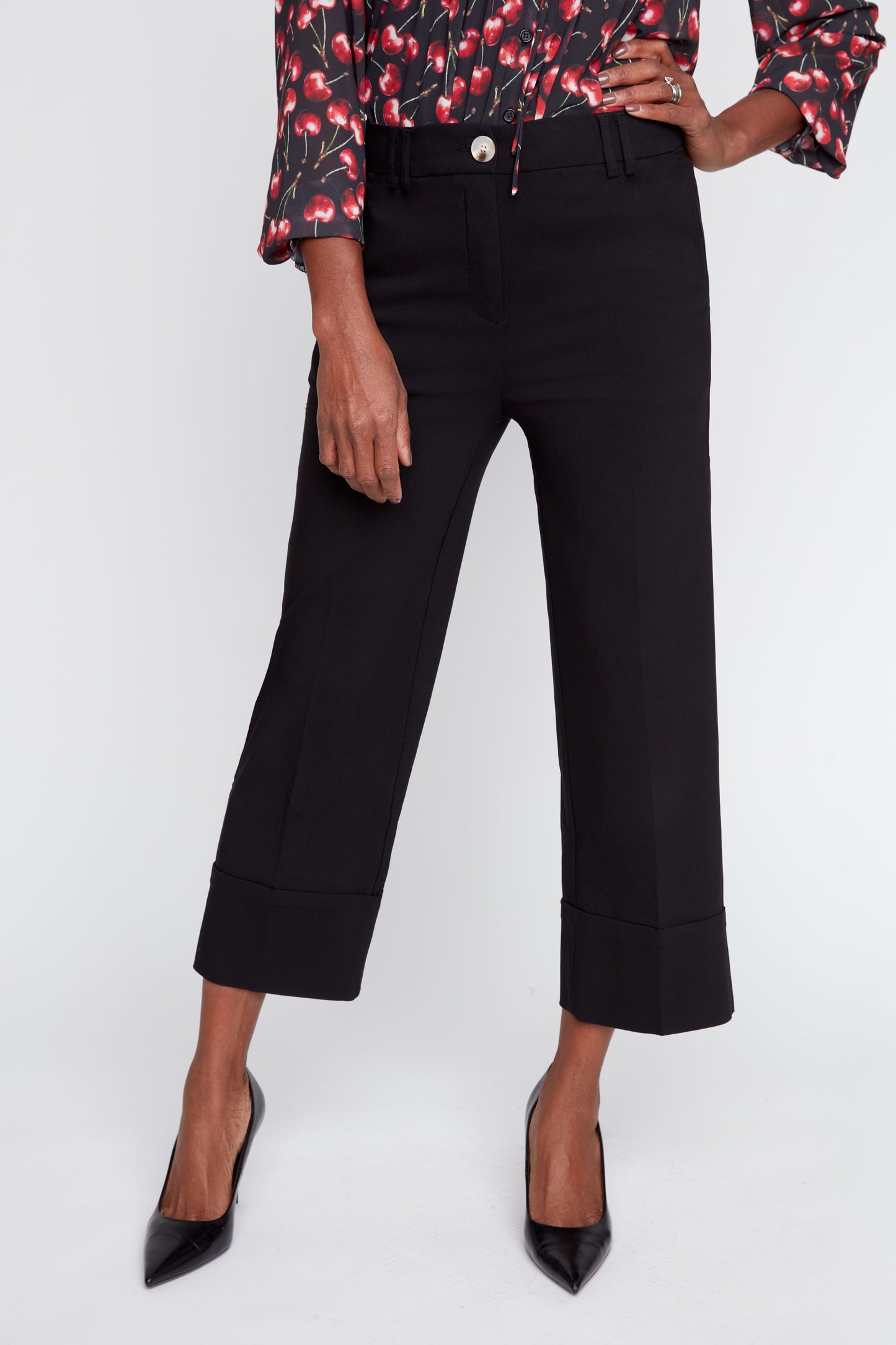 Cropped Straight Cuffed Pants - Black PANTS RENUAR