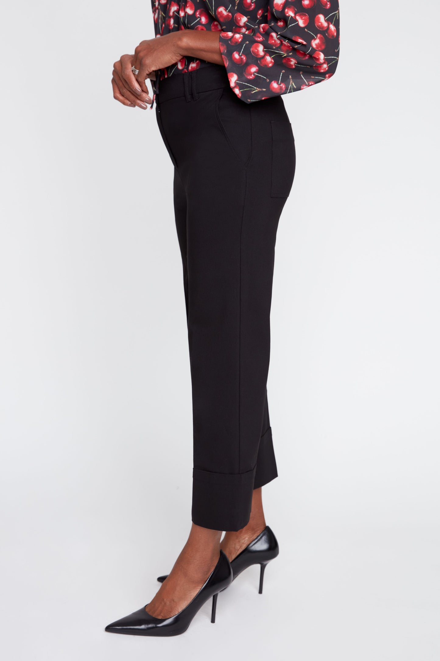 Cropped Straight Cuffed Pants - Black PANTS RENUAR
