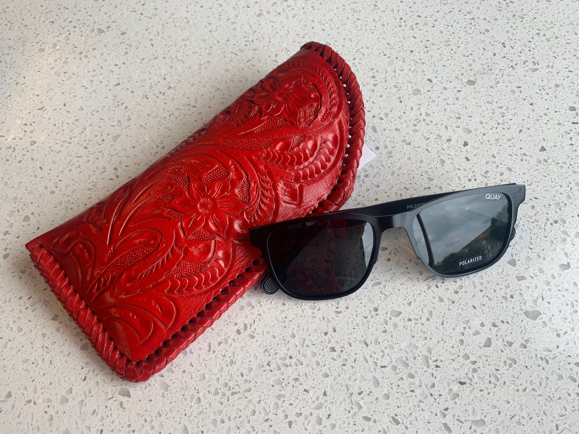 Hand-Tooled Leather Glasses Case Glasses Case Hide and Chic Red  
