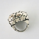Blooms Ring with Gold Bezel and Diamond